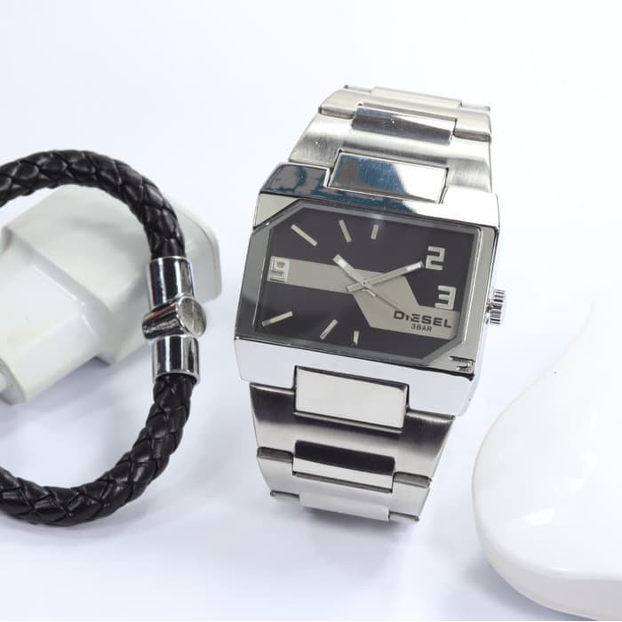 Jam Tangan Pria / Cowok Diesel DZ800 Rantai Silver Black + Free Gelang