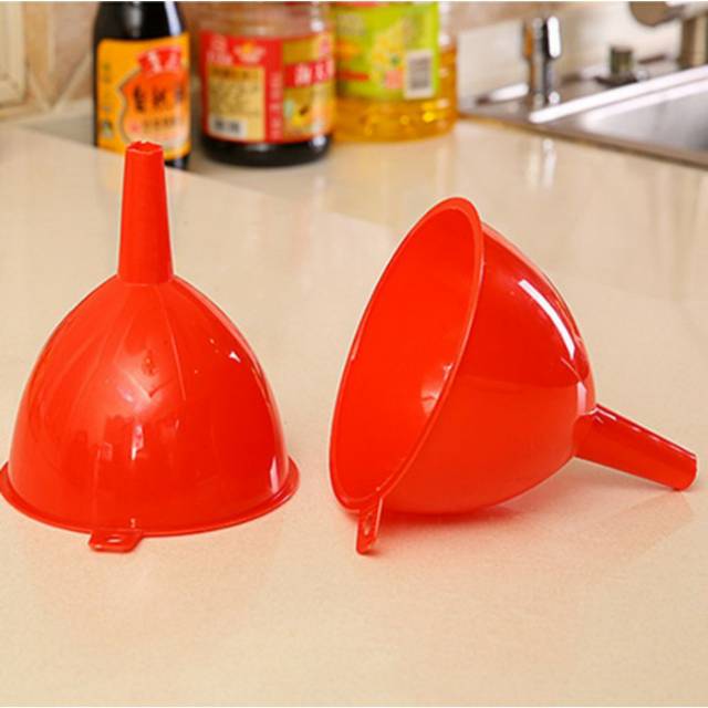 Corong Minyak Air Multifungsi Corong Serbaguna Pastik