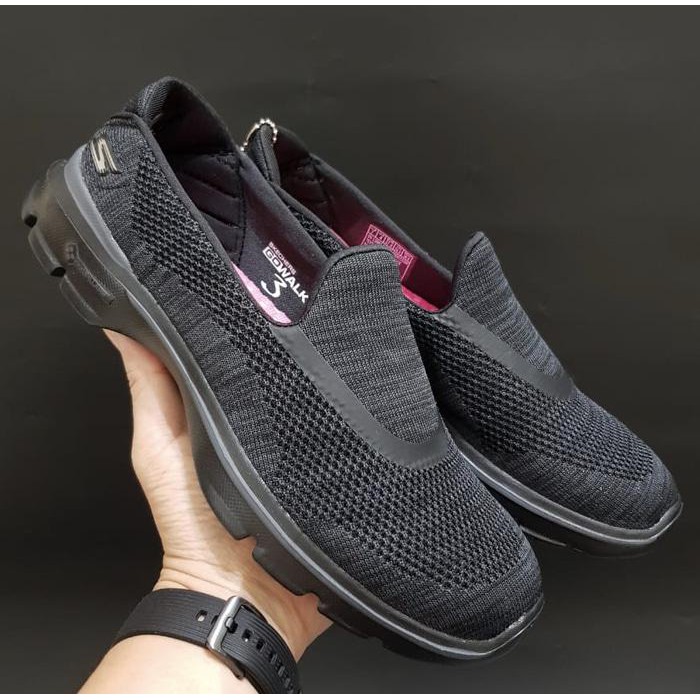 SEPATU SKECHERS FITKNIT COD