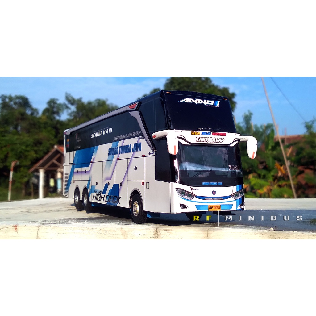 Miniatur Bus STJ (Anno) Skala 1:50