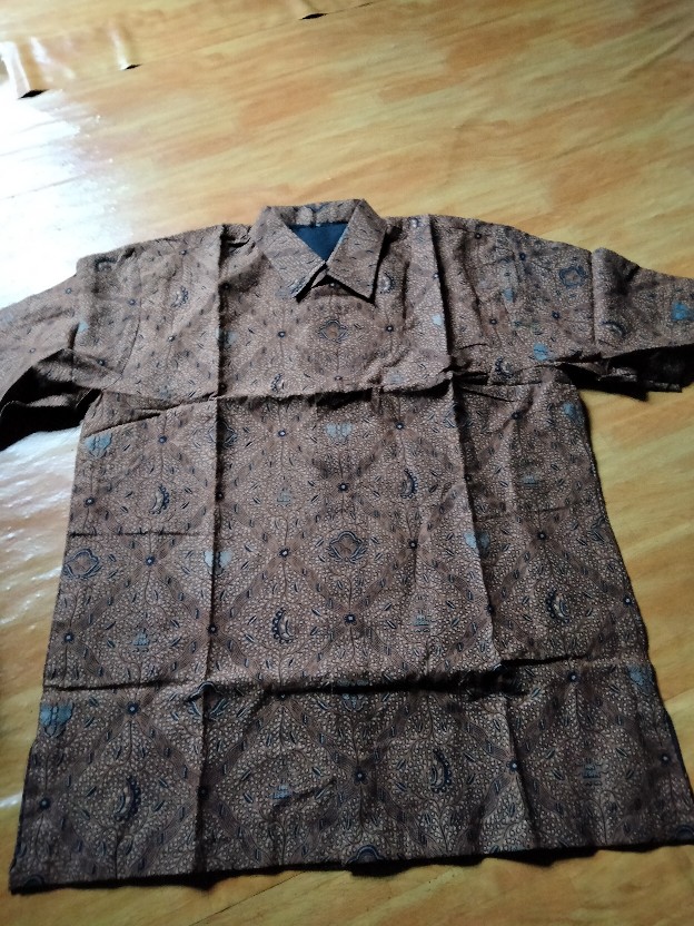 Sidomukti Sogan Pendek Kemeja Batik Pria Katun Primisima Full Furing