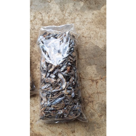 

IKAN ASIN LAYANG TAWAR 300 GRAM KHAS PANGANDARAN