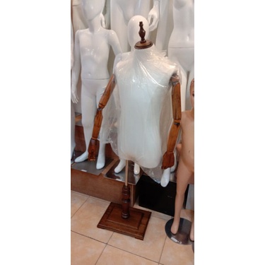 Patung manekin DM  pria  setengah badan tangan kayu robot impor