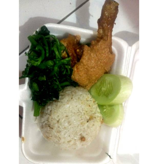 

Ayam goreng sambal kacang