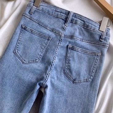 Celana Pendek Jeans Wanita celana sobek denim 3 4 stretch hotpants highwaist korean style kekinian 2023 Import Kasual