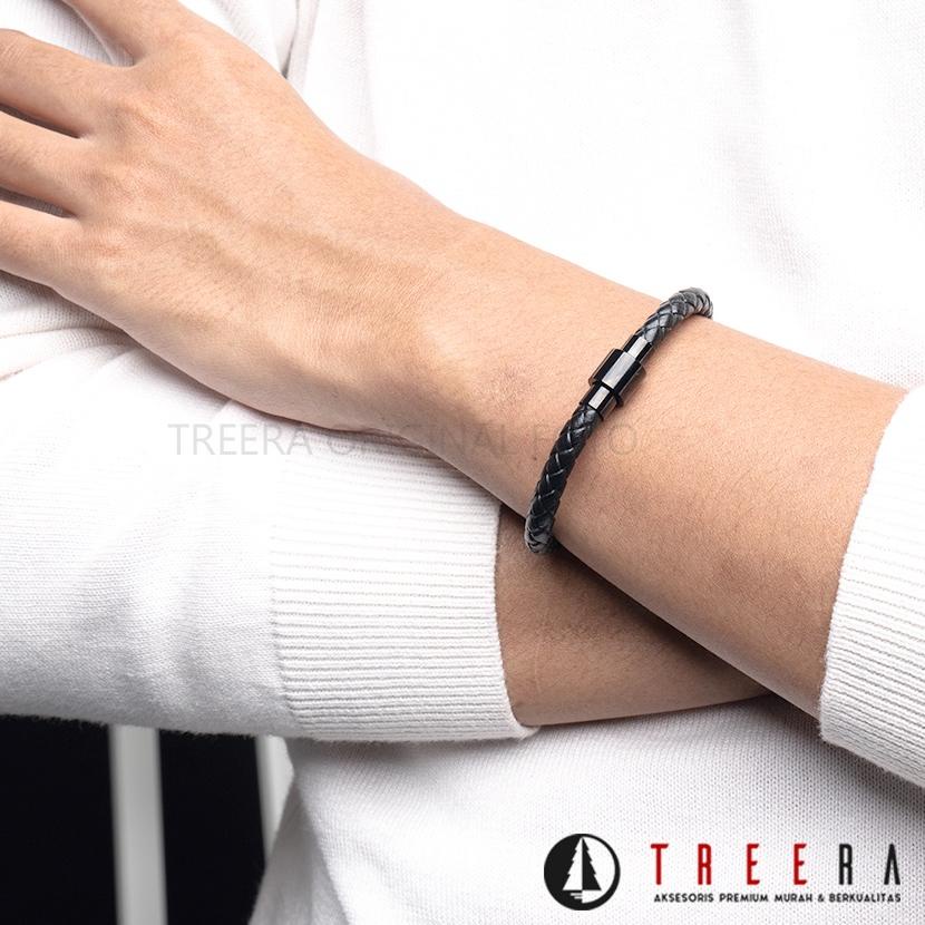 Terlaris Treera - Gelang Kulit Pria Hitam Magnetic Lock Emas Hitam Original ✔