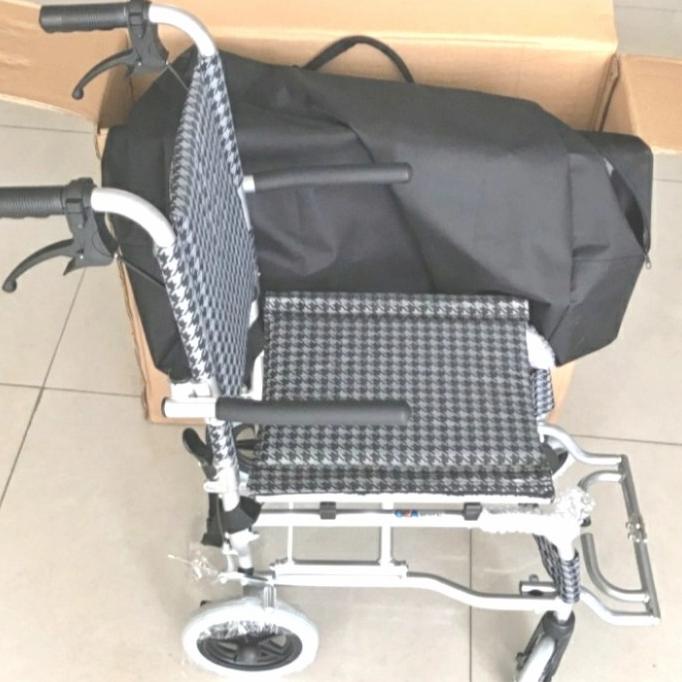 Via Gojek-Grab Kursi Roda Treavelling Lipat Gea Sella Kursi Roda Gea Sdede567