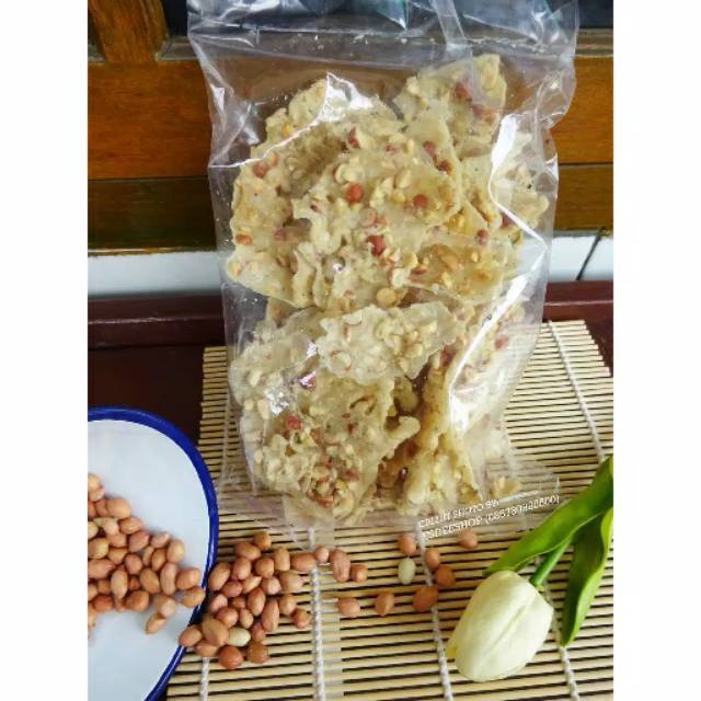 

rempeyek kacang tanah/udang/kedelai