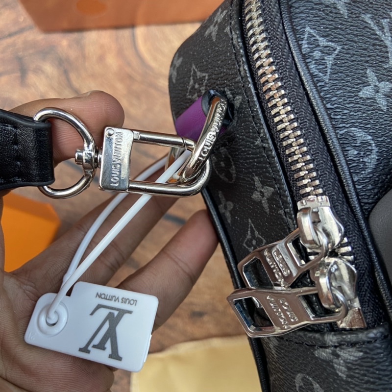 louis Vuitton messenger bag import mirror Authentic tas selempang pria lv tas slempang lv import