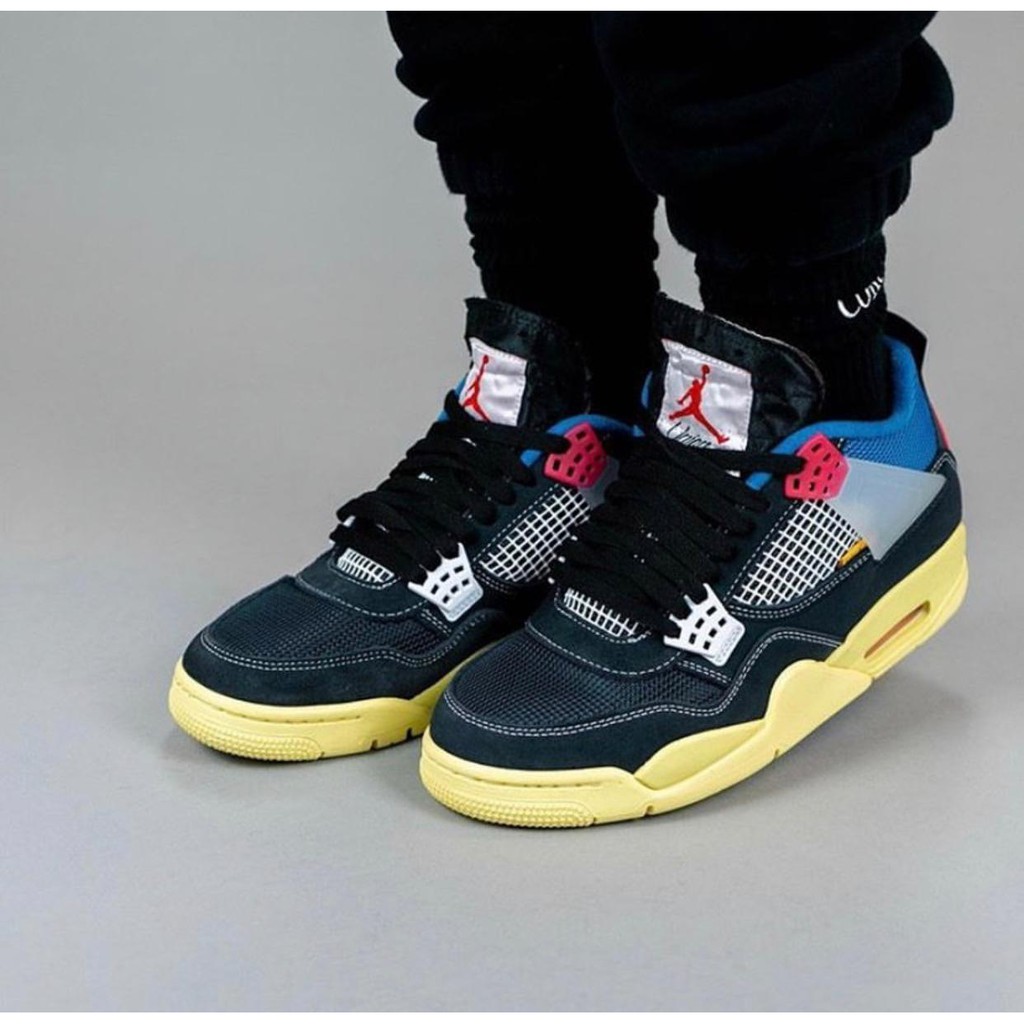Nike Air Jordan 4 Retro Union Off Noir