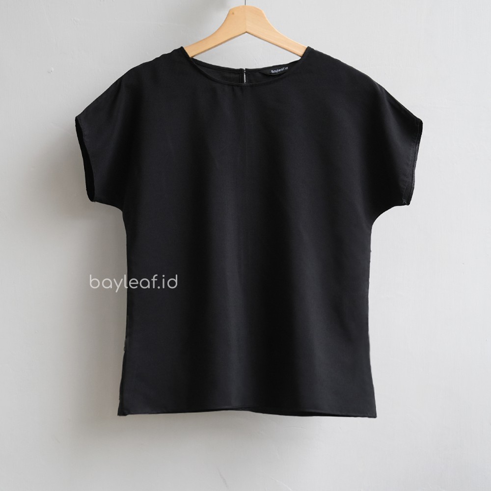 Bayleaf.id Inner Basic Lengan Pendek / Baju Dalam Short Sleeve