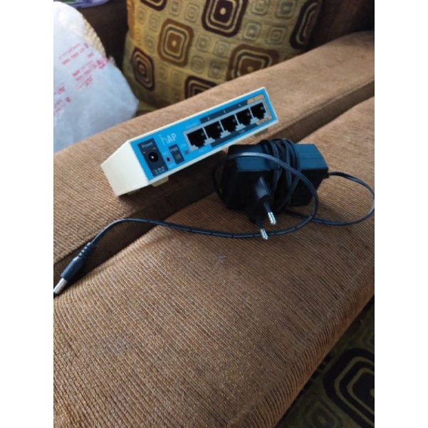 Mikrotik rb951Ui-2hnd HAP 951-ui2nd