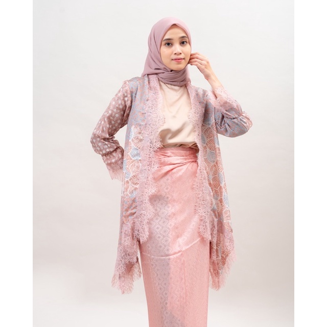 Ready Rania Outer Viscose Batik Set (Batik Handmade)
