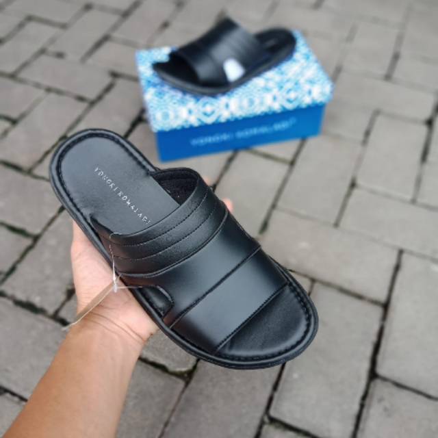 Sandal yongki komaladi sandal pria