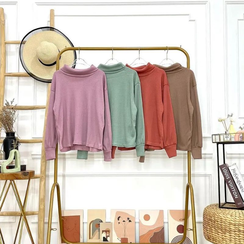 Blouse Inner Turtleneck Rajut Uniqlo