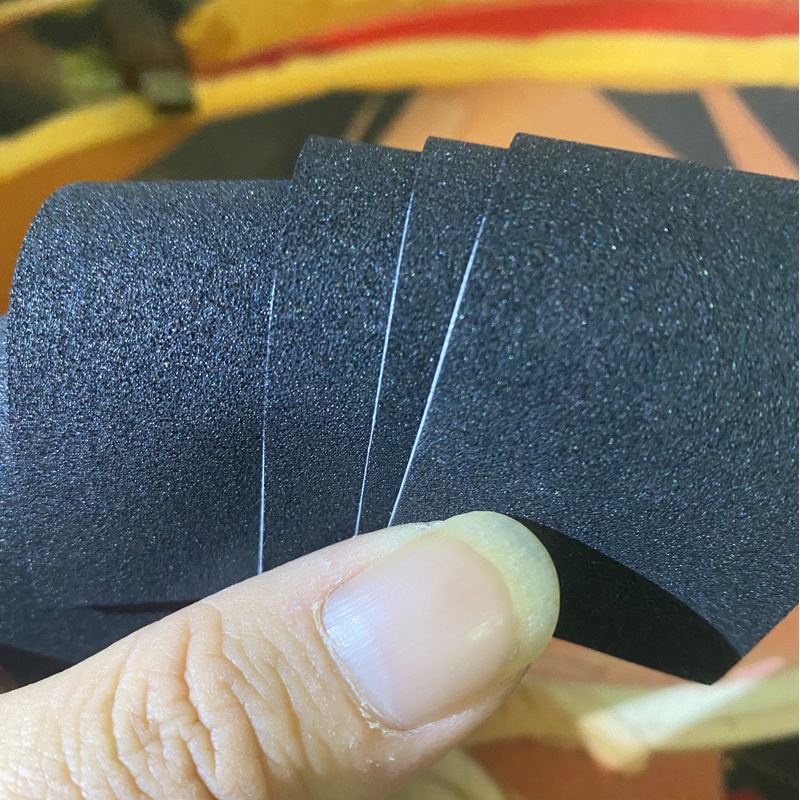 10pcs / Pak Pad Skateboard Jari Lebar Anti slip Warna Hitam Dengan Perekat 3M