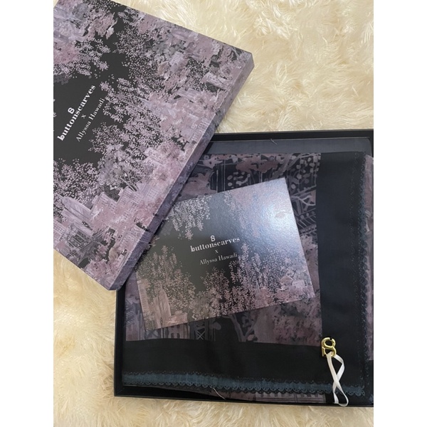 BRITISH BUTTONSCARVES BLACK