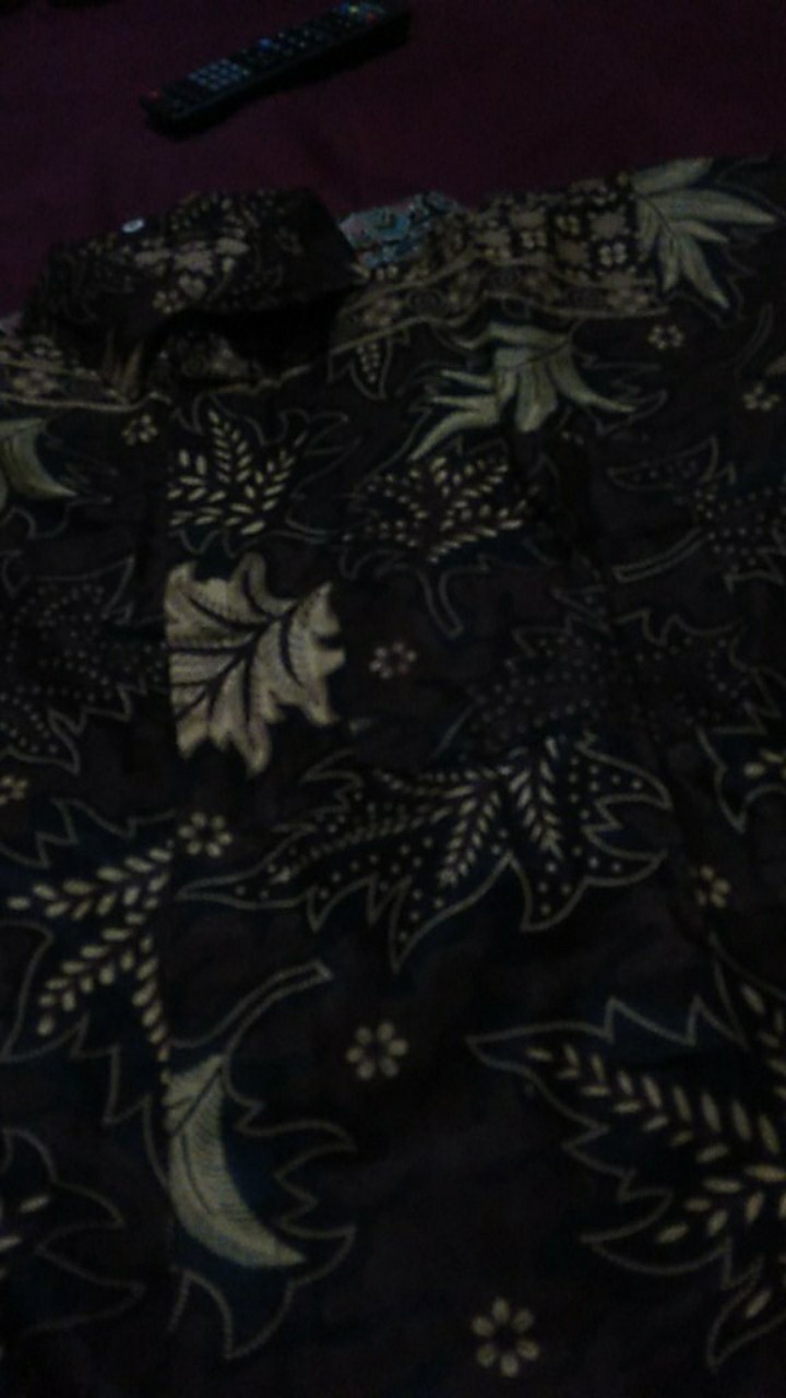 Hem Batik Pria Pendek Lawasan Sogan/pari Sulur/parang Black/merak Papua Ori By Batiek Berkah