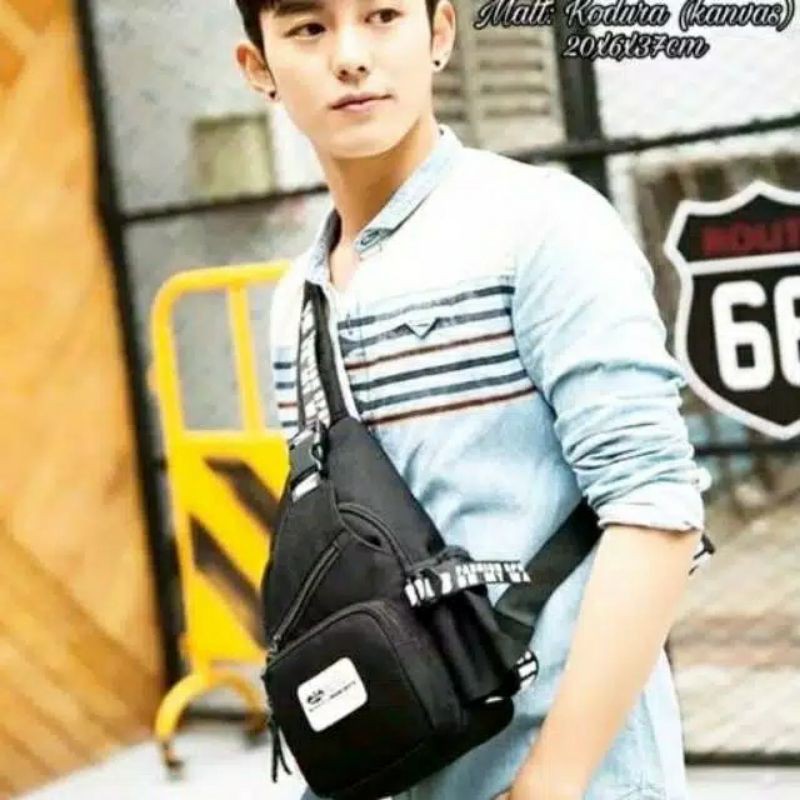 Tas selempang adam / tas waistbag simple / tas wanita pria