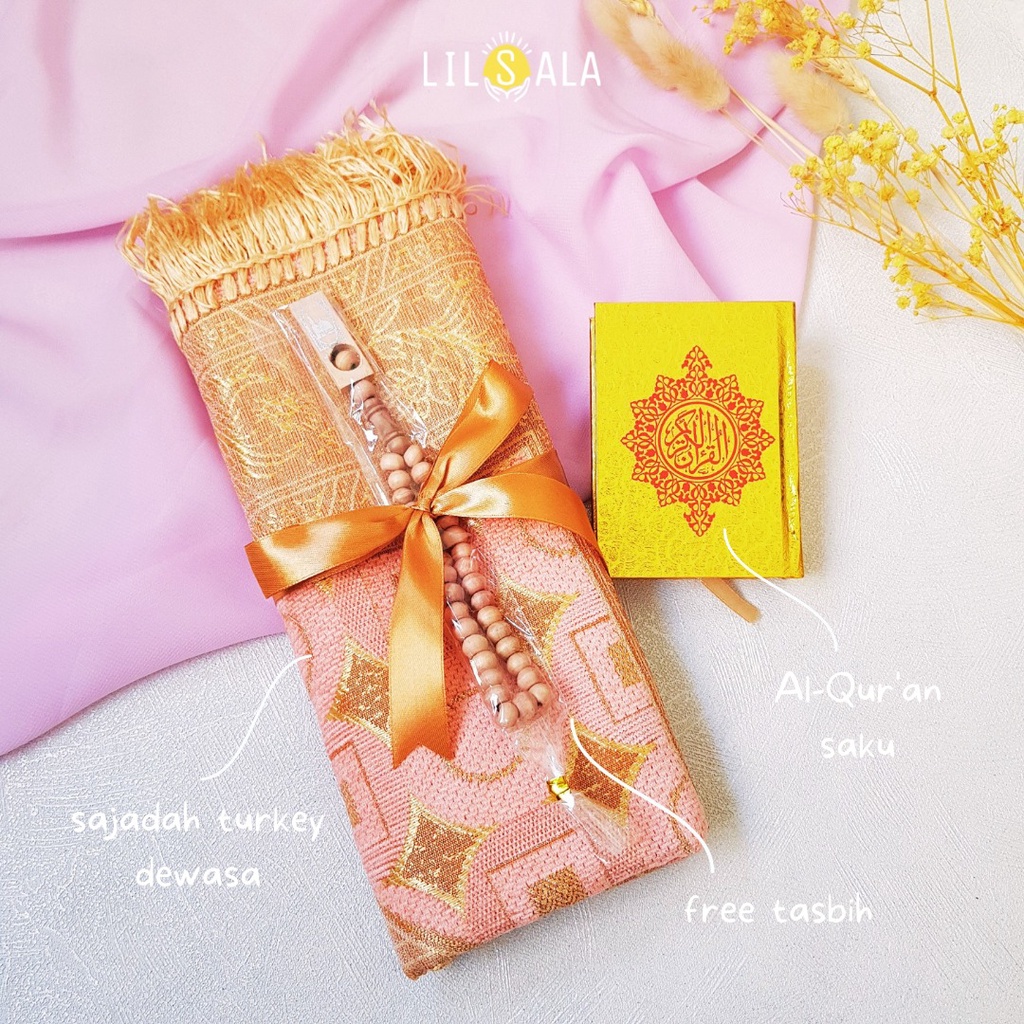 [ARTQ] Paket Sajadah + Tasbih Kayu + Al Quran Saku souvenir tahlilan oleh-oleh haji tahlil parcel