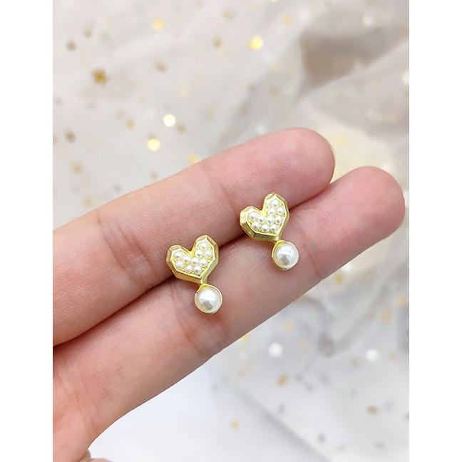 LRC Anting Tusuk Fashion Gold Love Pearl Stud Earrings F57518