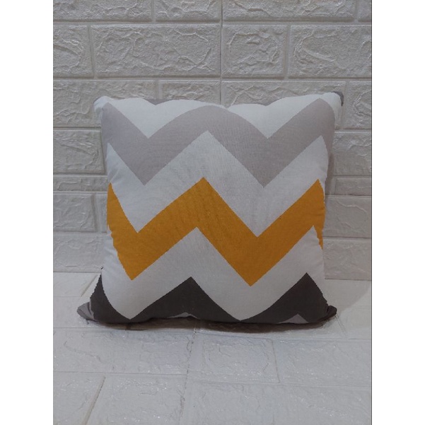 SARUNG BANTAL SOFA 40 × 40 ( SARUNG BANTAL katun motif  ) SLEETING