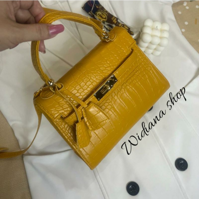 (Seli Bag)Widiana Tas Selempang Wanita Fashion Sling Bag Women Shoulder Bag
