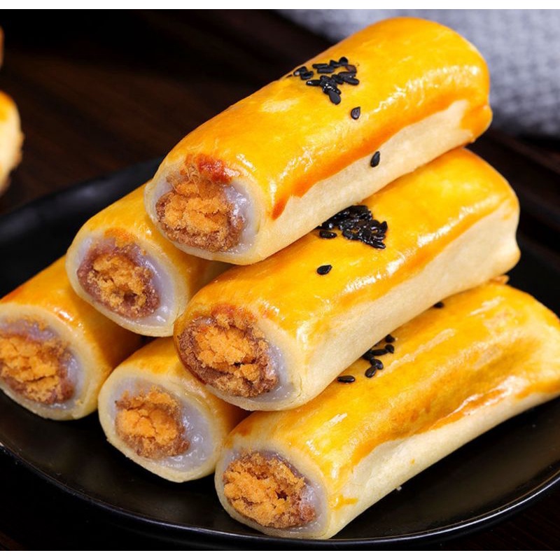 1 PCS Salted Egg Yolk Crispy Pie 15g