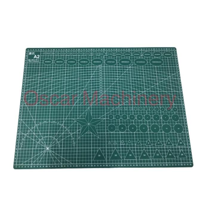 

Diskon Cutting Mat Ukuran A2 -Biru/hijau Diskon
