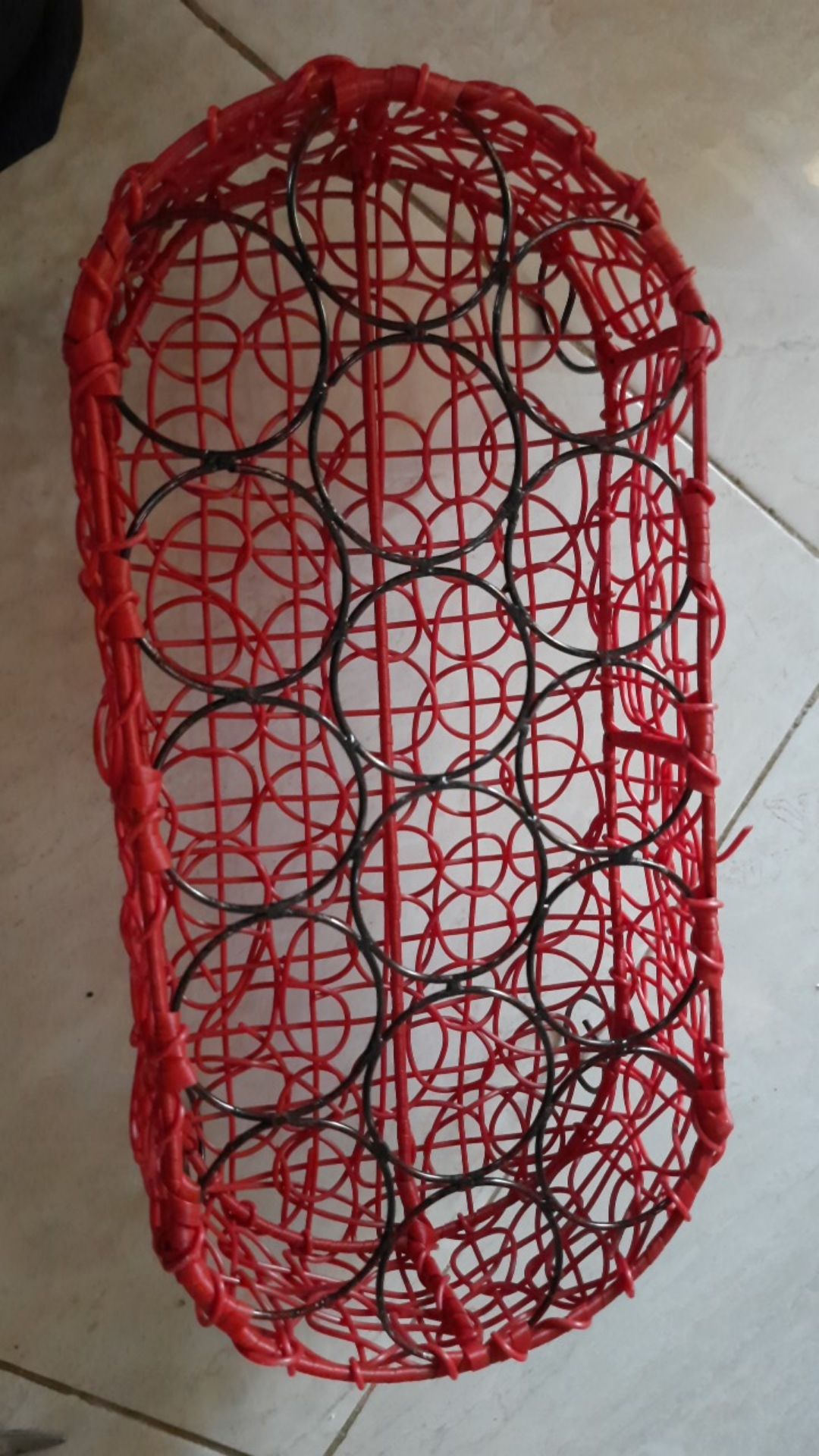 Tempat Aqua Rotan Sintetis 16 Lubang