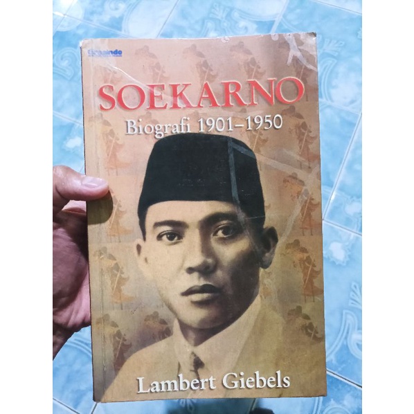 Jual Original Langka Soekarno Sukarno Biografi 1901-1950 Karya Lambert ...