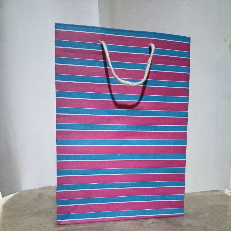 

Paperbag Uk 25x20x11