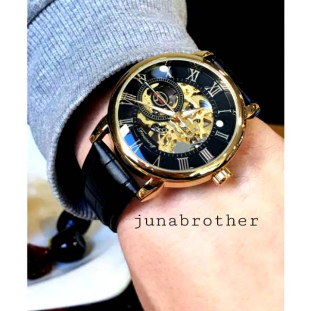 JAM TANGAN PRIA MURAH JAM FORSHINING JAM AUTOMATIC JAM MEWAH JAM CEWEK JAM COWOK JAM TANGAN ROMAWI
