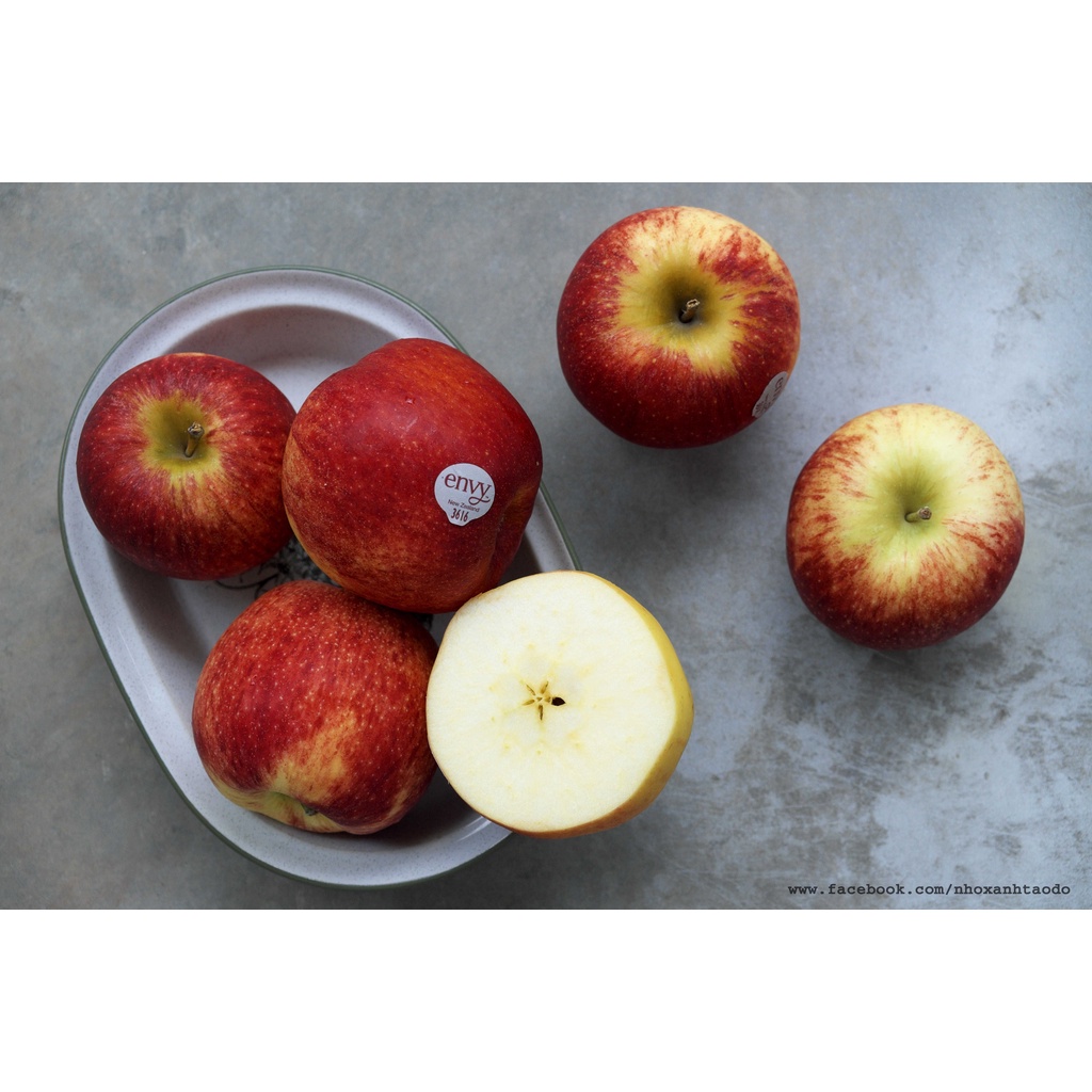 

Apel Envy Premium Apple NEW ZEALAND (High Grade) 1 kg