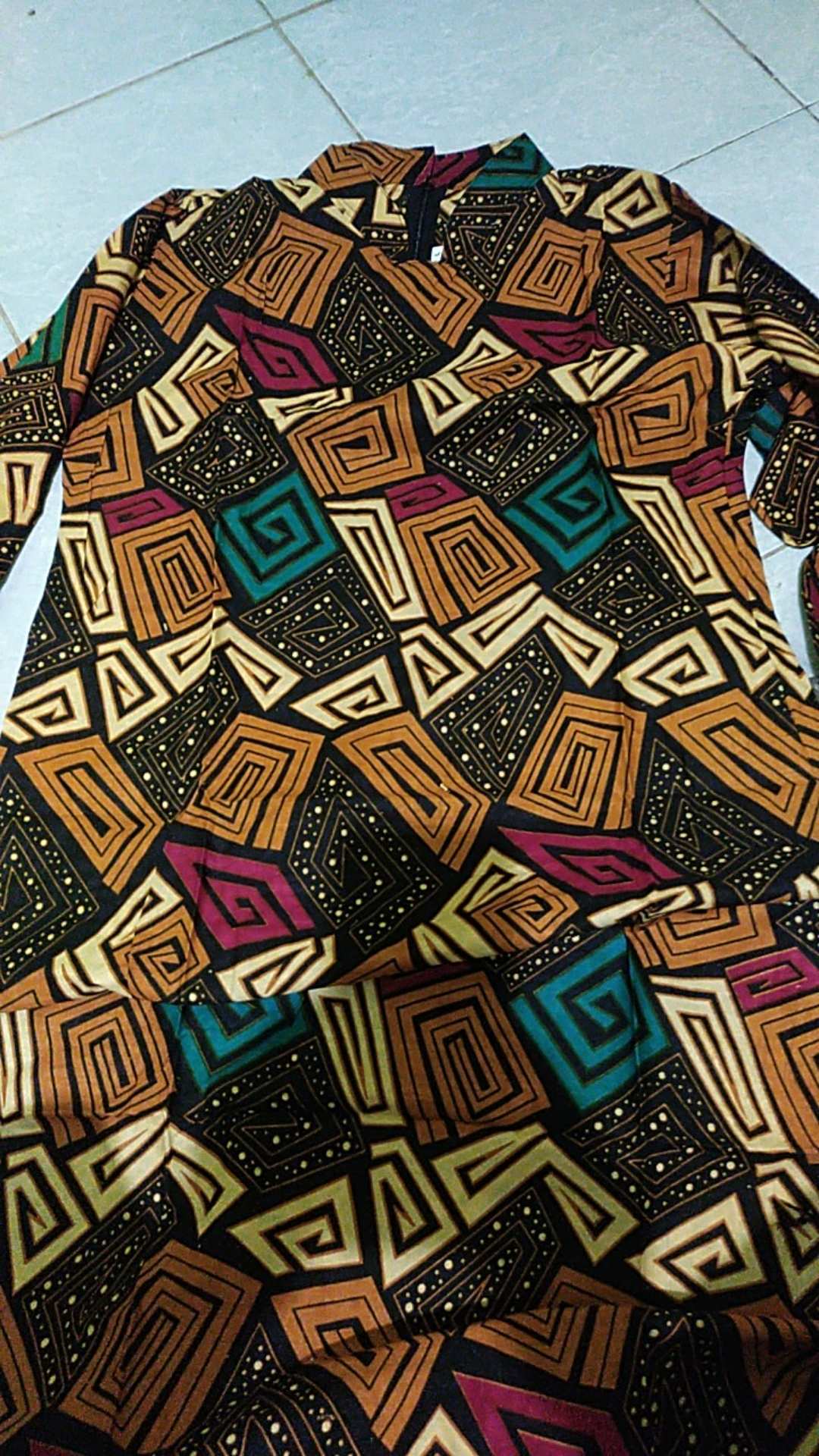 Atasan Batik Dolby Dolbi Dobby Doby Tenun Sutra Tulis Halus Katun Atbm Baron ,sarombit Atasan