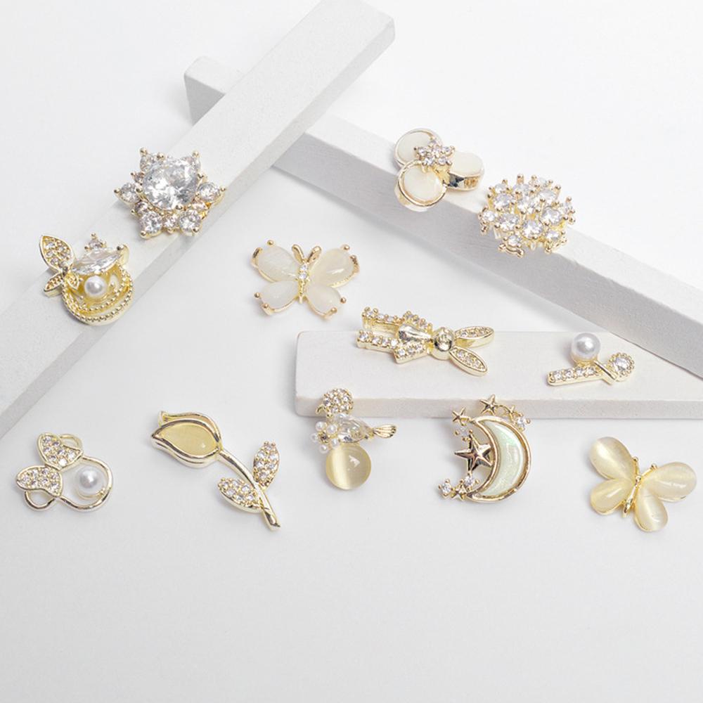 Mxbeauty 3D Kuku Zirkon Mewah Paduan Kupu-Kupu Bulan Manicure Kelinci Kuku Perhiasan