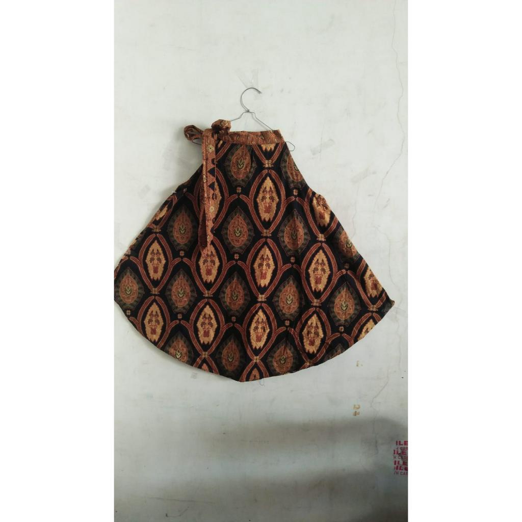 prelove- baju batik elegan