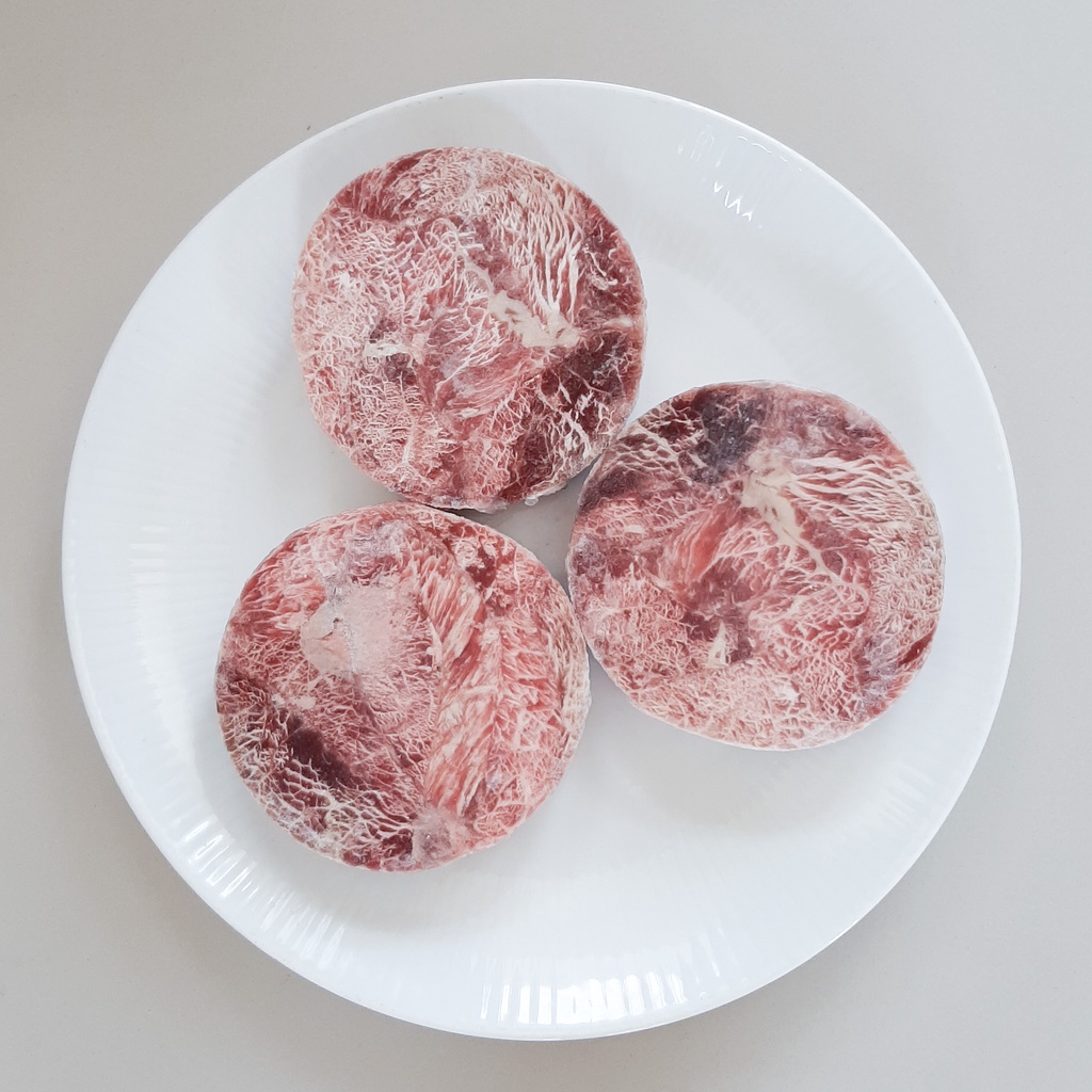 

Tenderloin Wagyu Meltique Daging Steik Sapi/ Steak Meltik 200gr