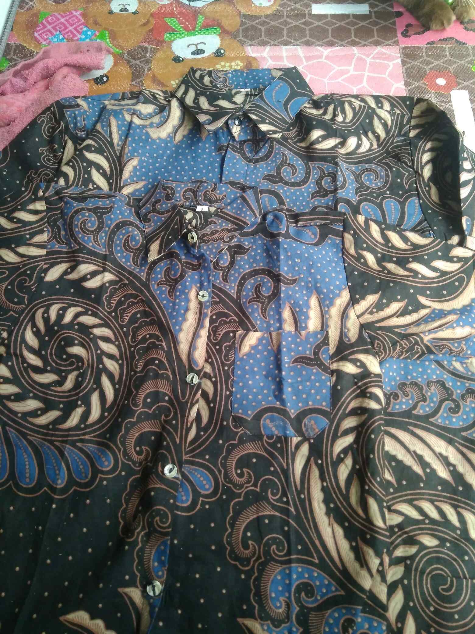 Batik Couple Ayah & Anak Laki Batik Couple Motif Puser Biru