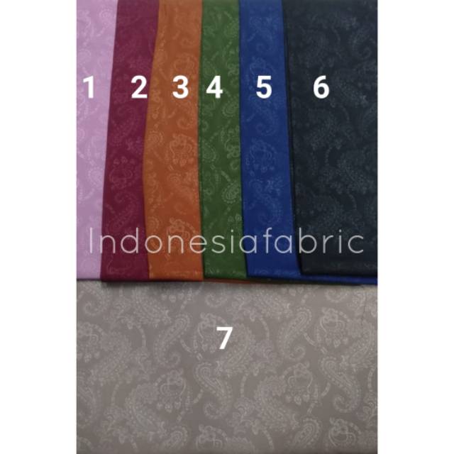 Kain Woolpeach Embos Wolfis Emboss motif Paisley