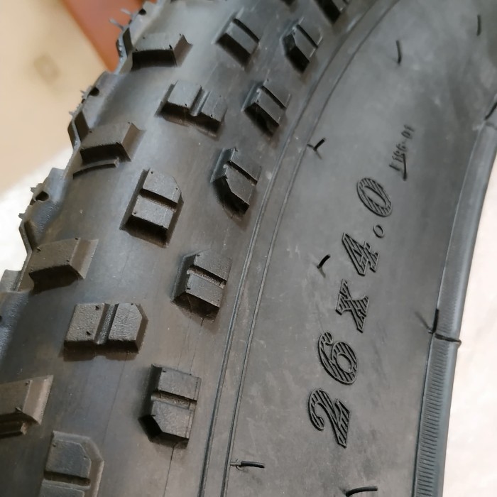 fg ban luar fatbike 26