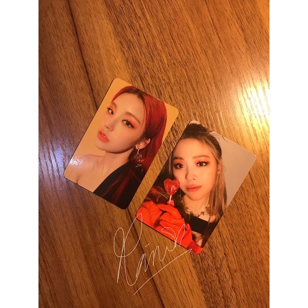 PHOTOCARD YEJI BG YELLOW / YEJI BG KUNING / RYUJIN PERMEN | PC ITZY GUESS WHO