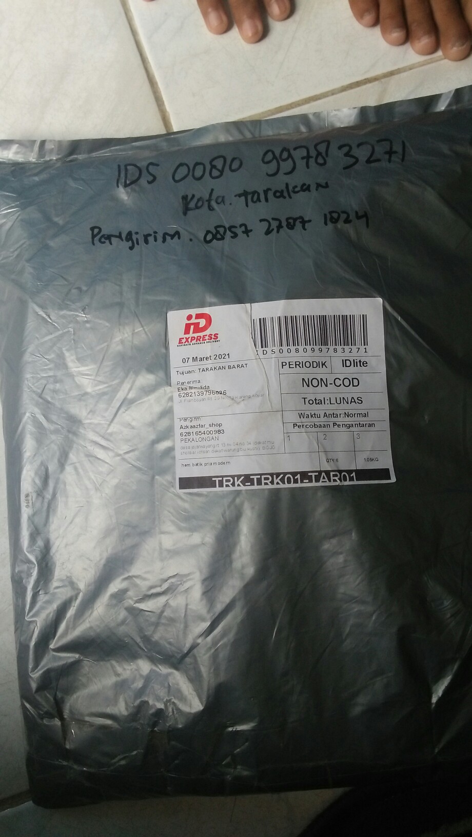 Hem Batik Pria Modern