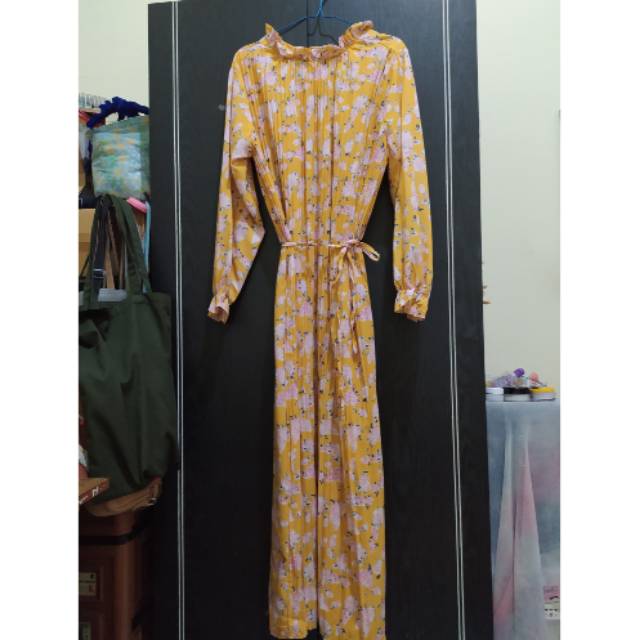 Preloved Gamis Kuning Motif Bunga Pink