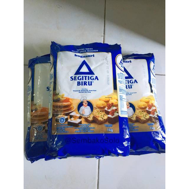 

TEPUNG TERIGU SEGITIGA PREMIUM BOGASARI 1kg