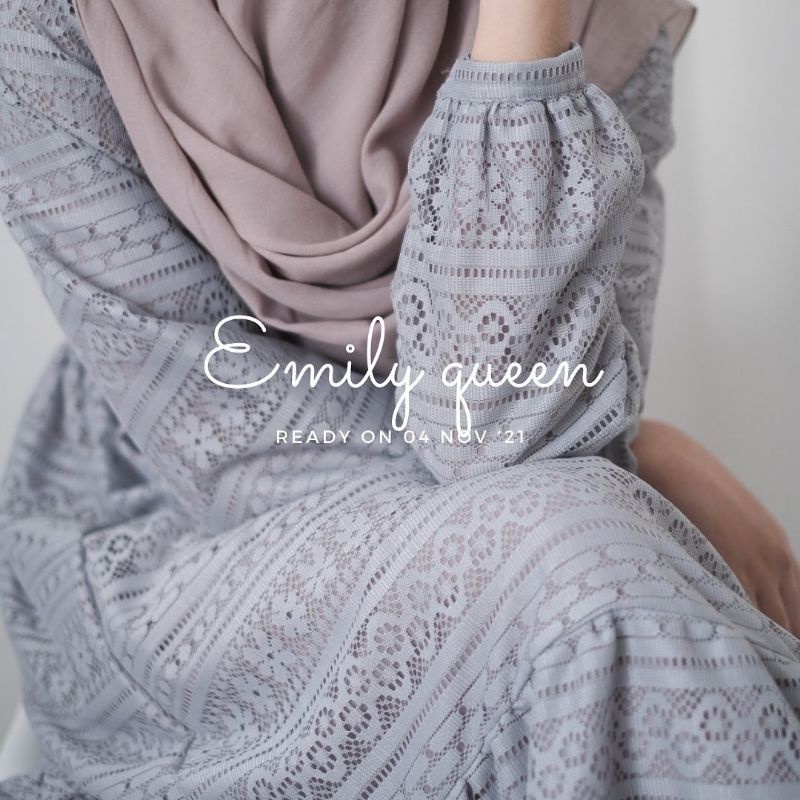 EMILY QUEEN DRESS  OUTFIT_O