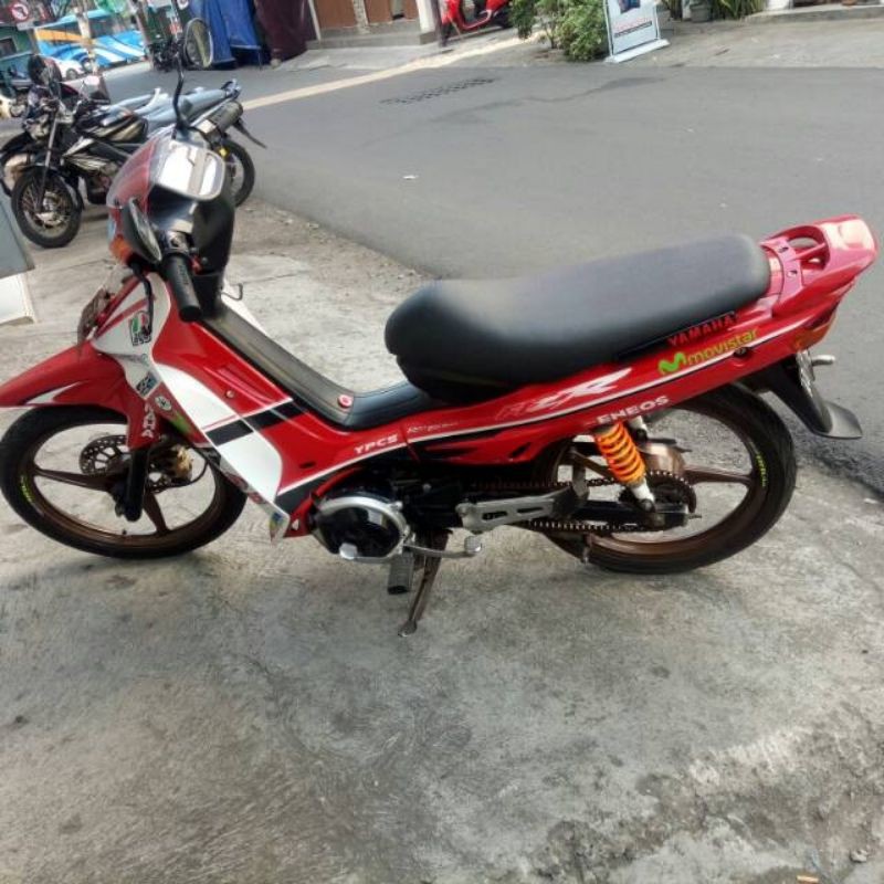 Striping sticker varasi yamaha fiz R movistar merah