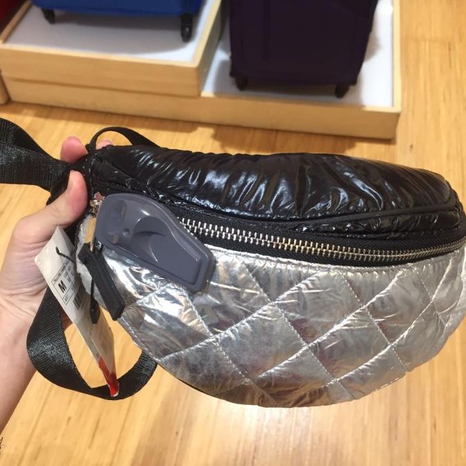 Tas stradivarius / belt bag stradivarius