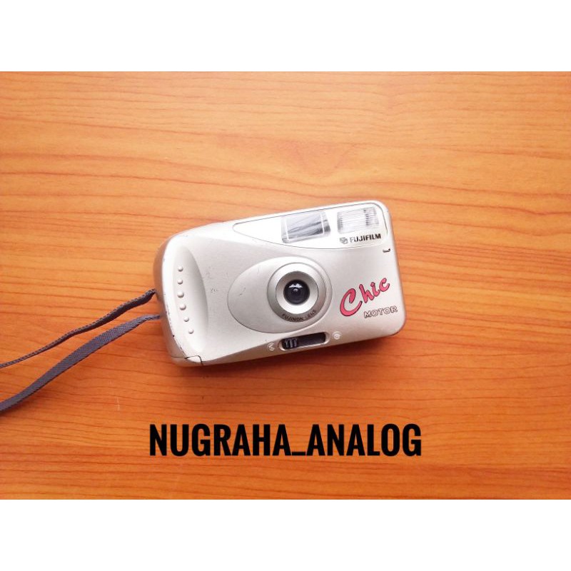 Kamera Analog Fujifilm Chic