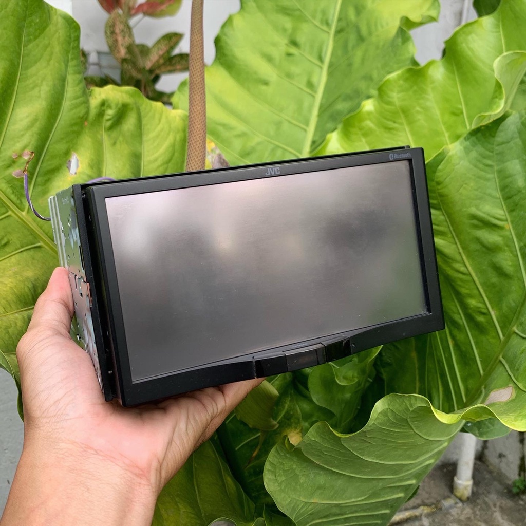 Head unit JVC AV70BT copotan Outlander Sport